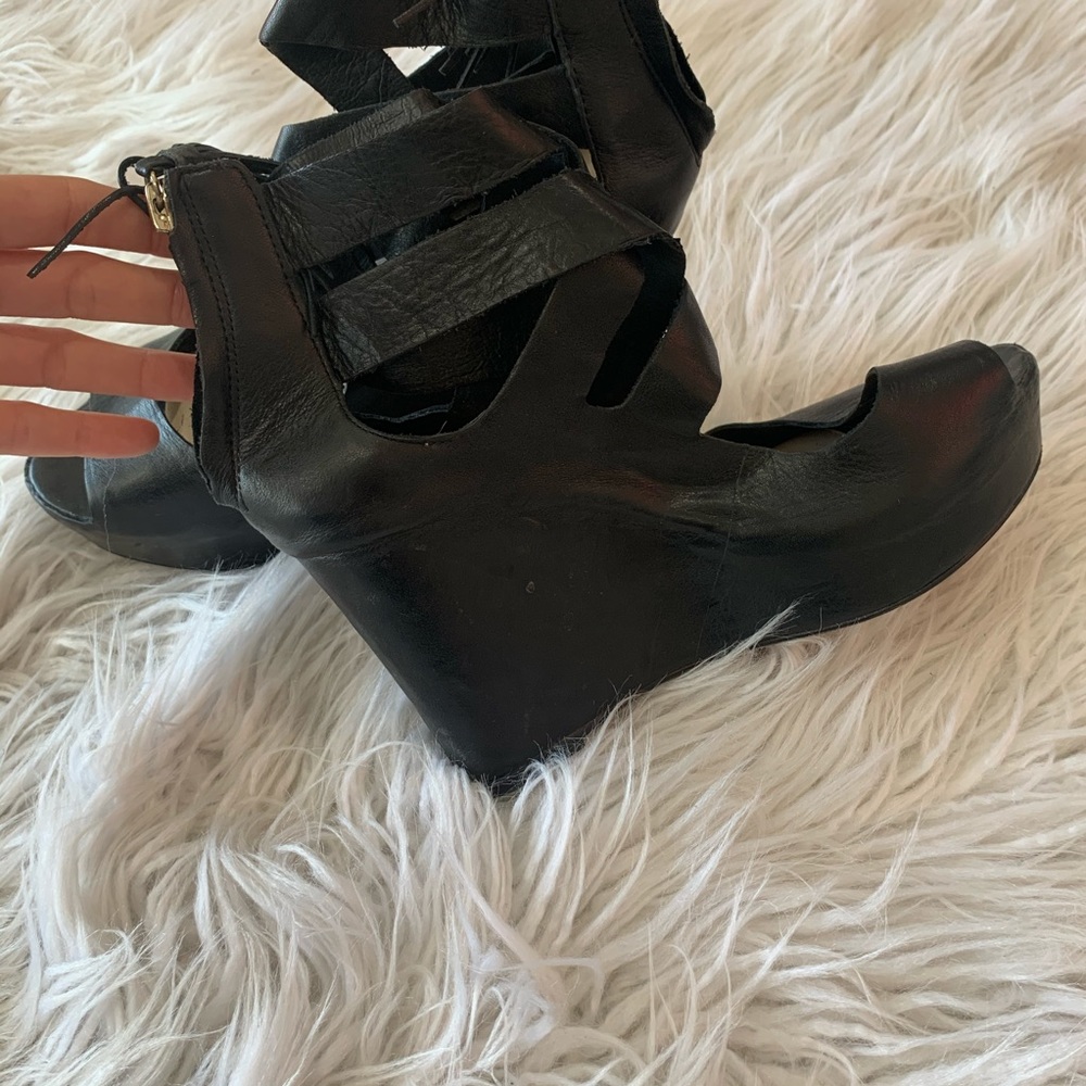Wedges - Picture 4 of 4